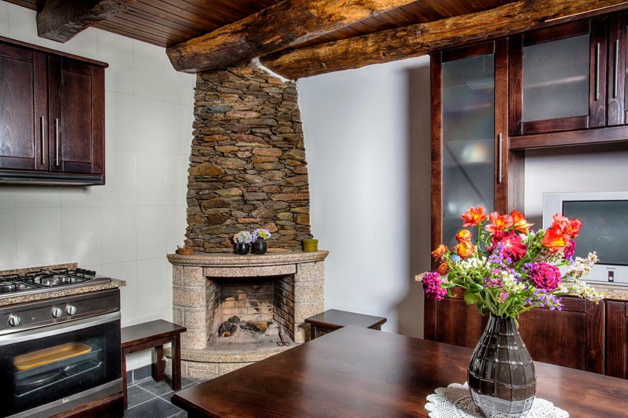 Casas Peralta - Leira Pereira Villa Cabreiros Екстериор снимка