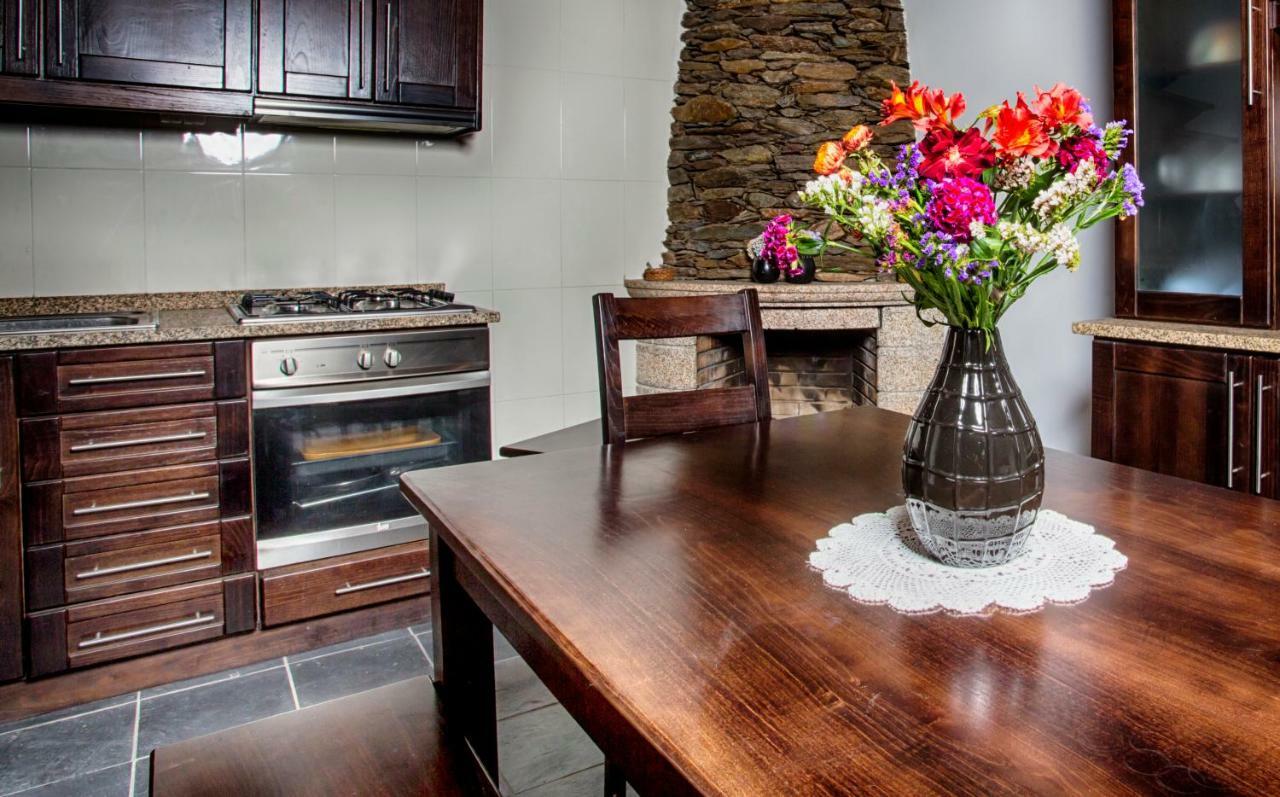 Casas Peralta - Leira Pereira Villa Cabreiros Екстериор снимка